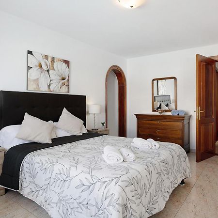Villa Munoz Puerto del Carmen  Exteriör bild
